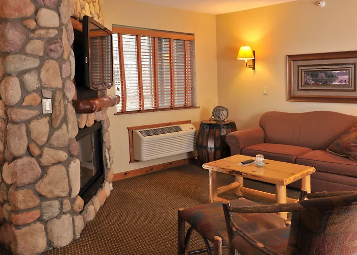 Stoney Creek Hotel 3*