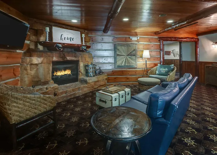 Stoney Creek 3* Peoria