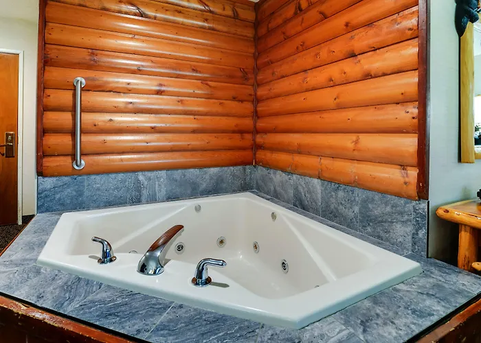 Stoney Creek Hotel 3*