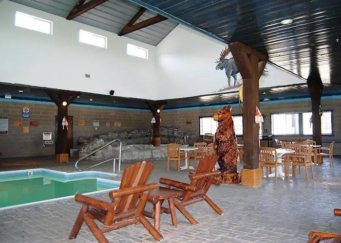 Stoney Creek Hotel 3*